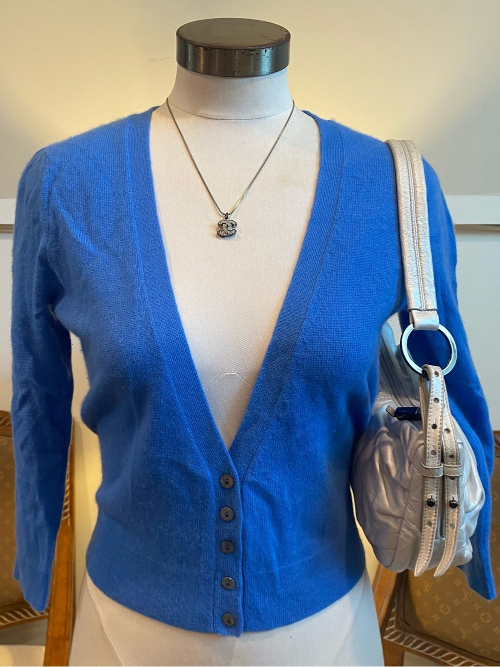 Cerulean Blue Cashmere 2-Ply V-Neck Button Cropped Cardigan Sweater Size S